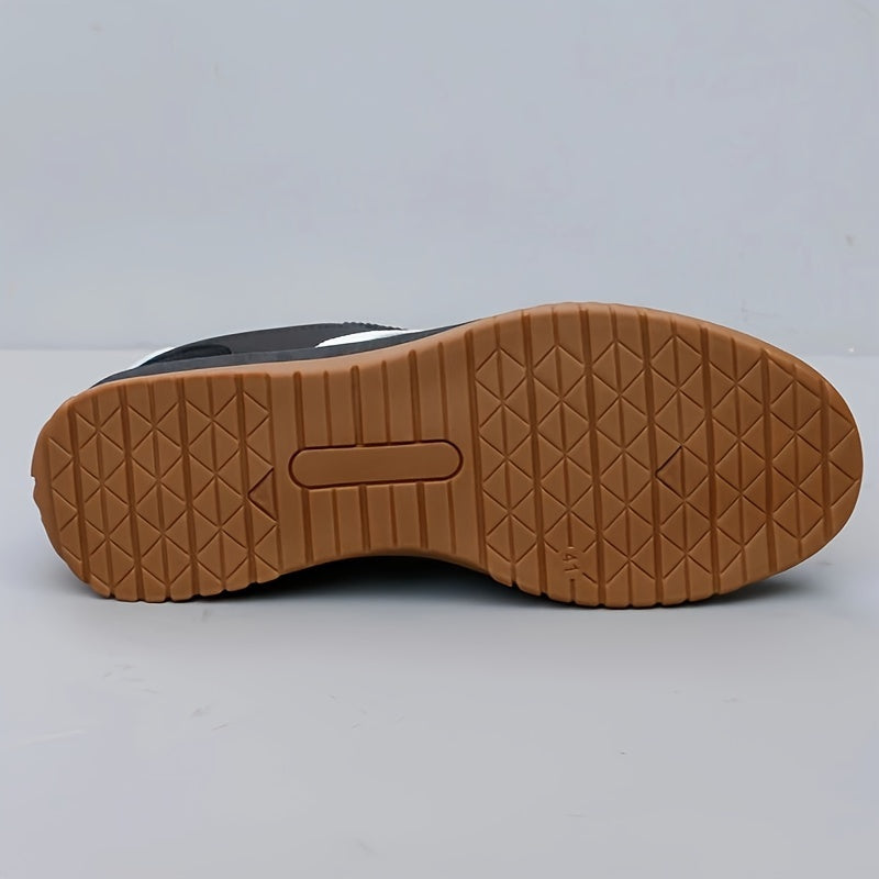 Men's Canvas Low Top Sneakers Casual Non-slip All-Season Shoes