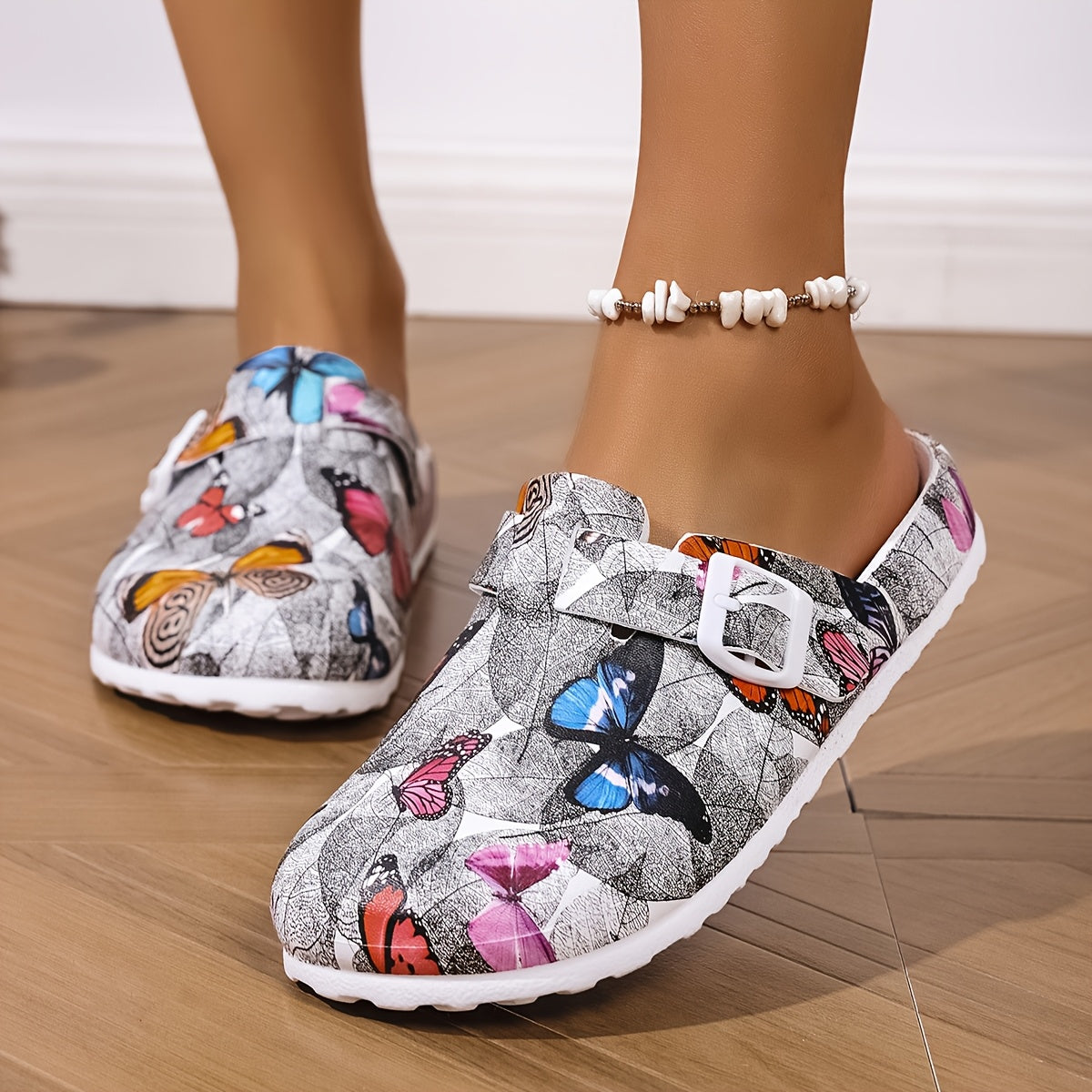 Women Butterfly Print Slip-On Mules Closed Toe Lightweight Comfortable Casual