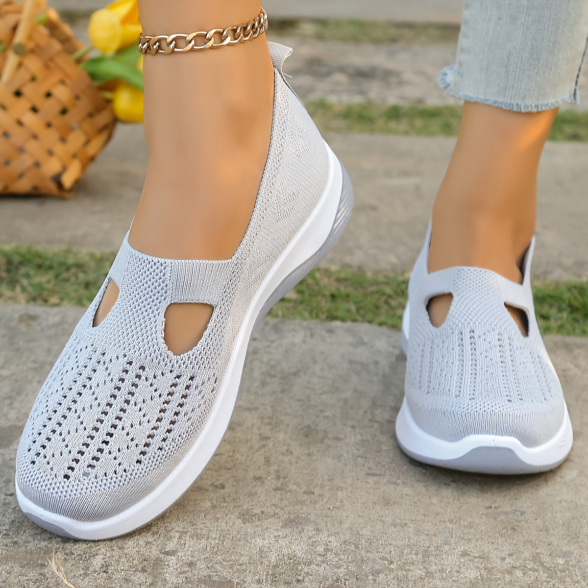 Women’s Breathable Knit Slip-On Flats Casual Walking Shoes White Black Sole