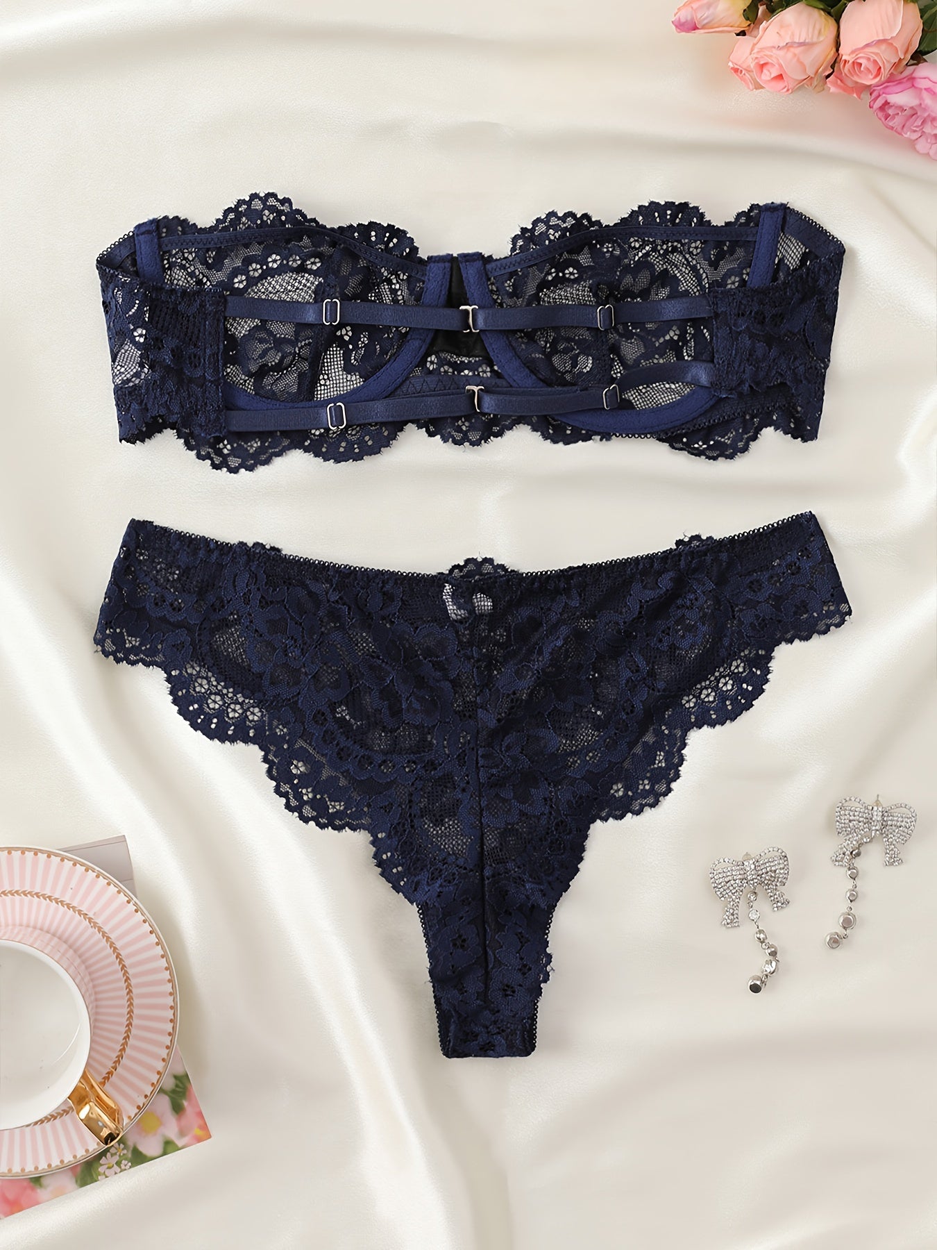 Комплект женского нижнего белья из двух частей Mint в европейском стиле