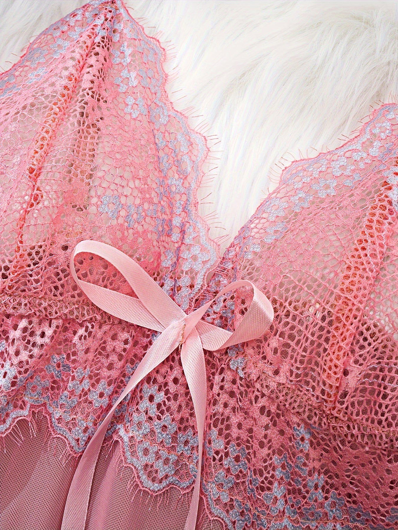 Женское белье, кружевной подвязочный ночной халат, сатиновое пижамное платье