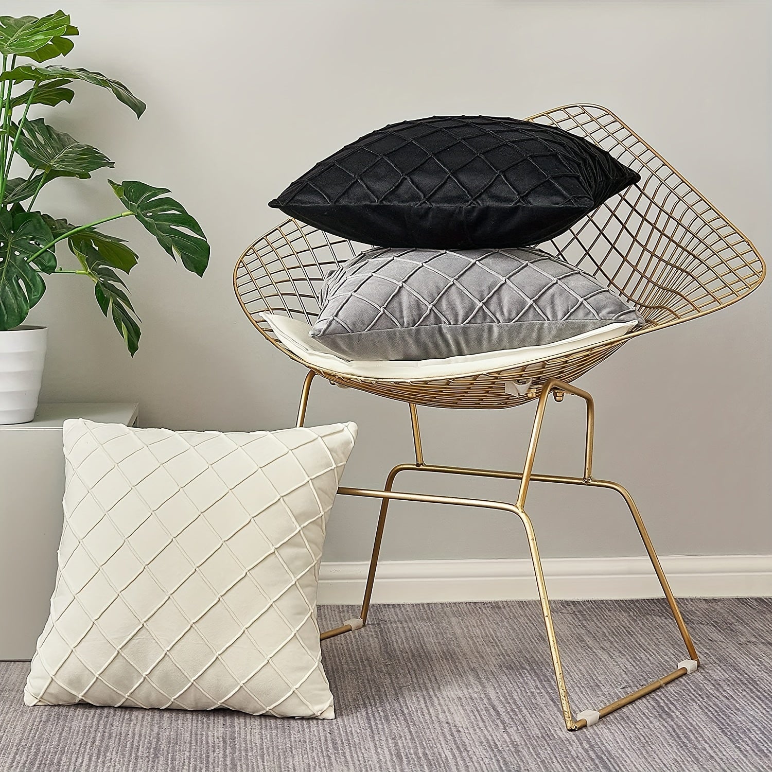 Argyle Polyester Velvet Throw Pillow Cover for Sofa Couch Living Room Decor