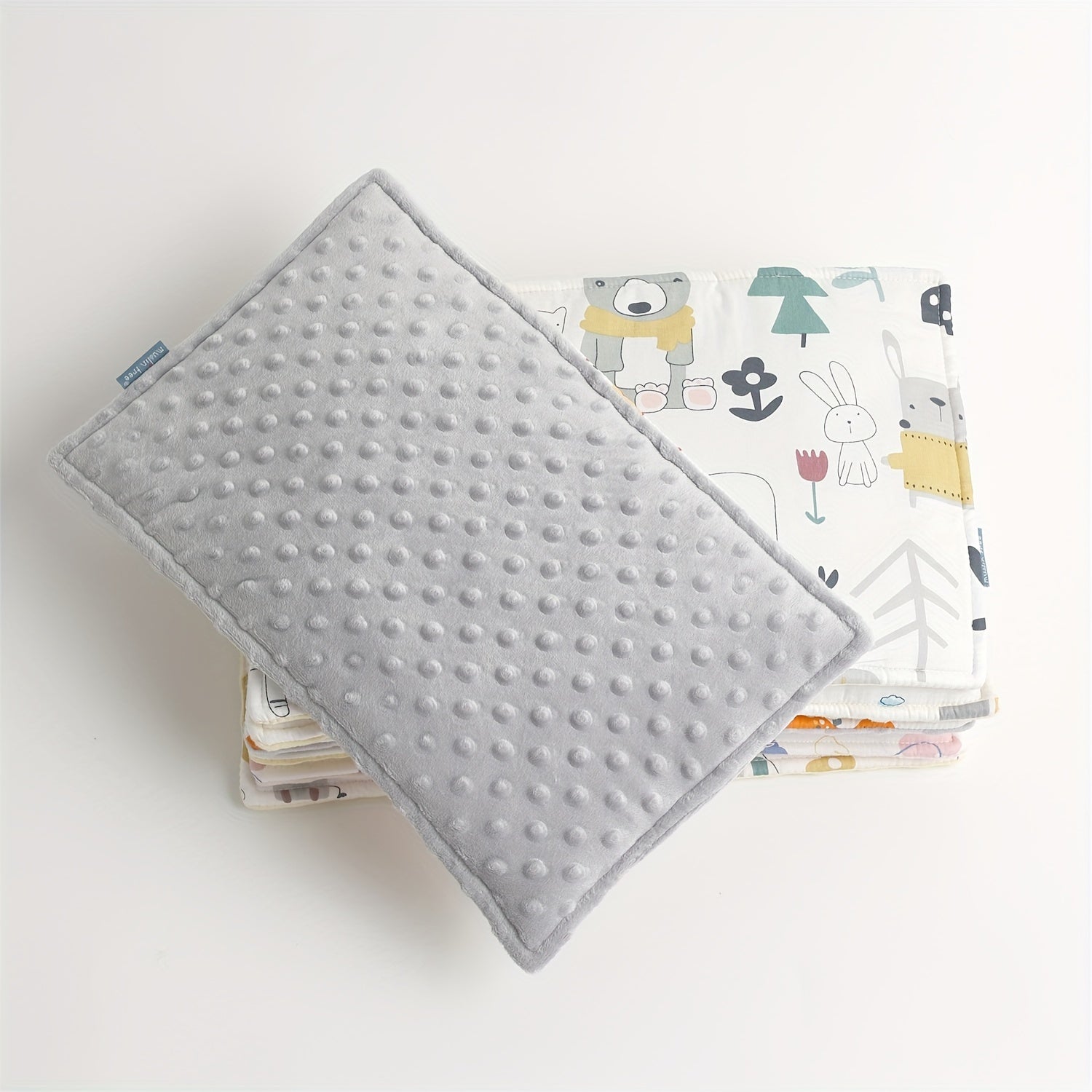 Золотколин Мягкая Бини Вельветовая Подушка для Детей - Дышащая и Уютная, Реверсивный Дизайн на Все Сезоны