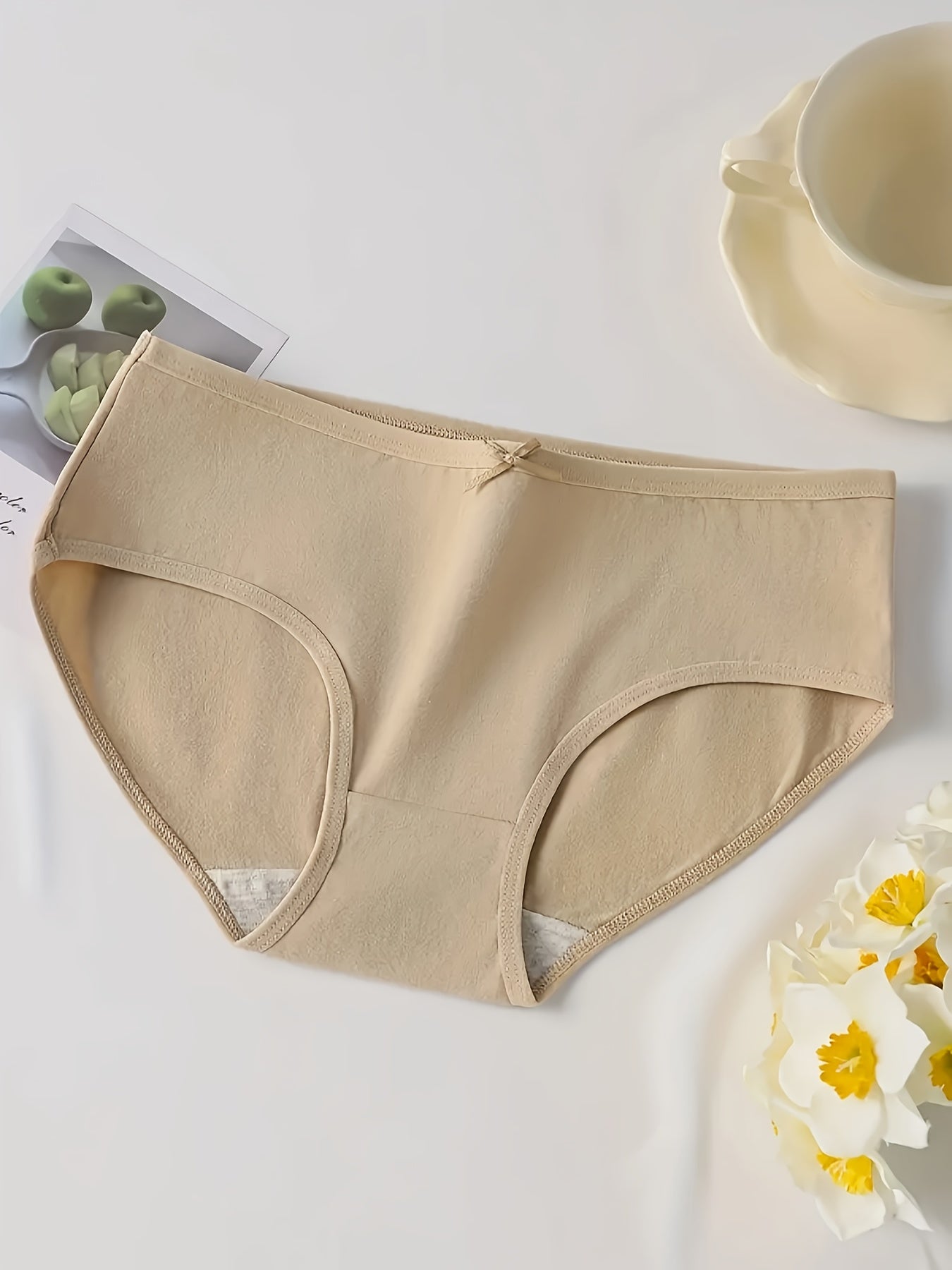 Women's Cotton Briefs 4-Pack Low-Rise Seamless Breathable Knit Underwear