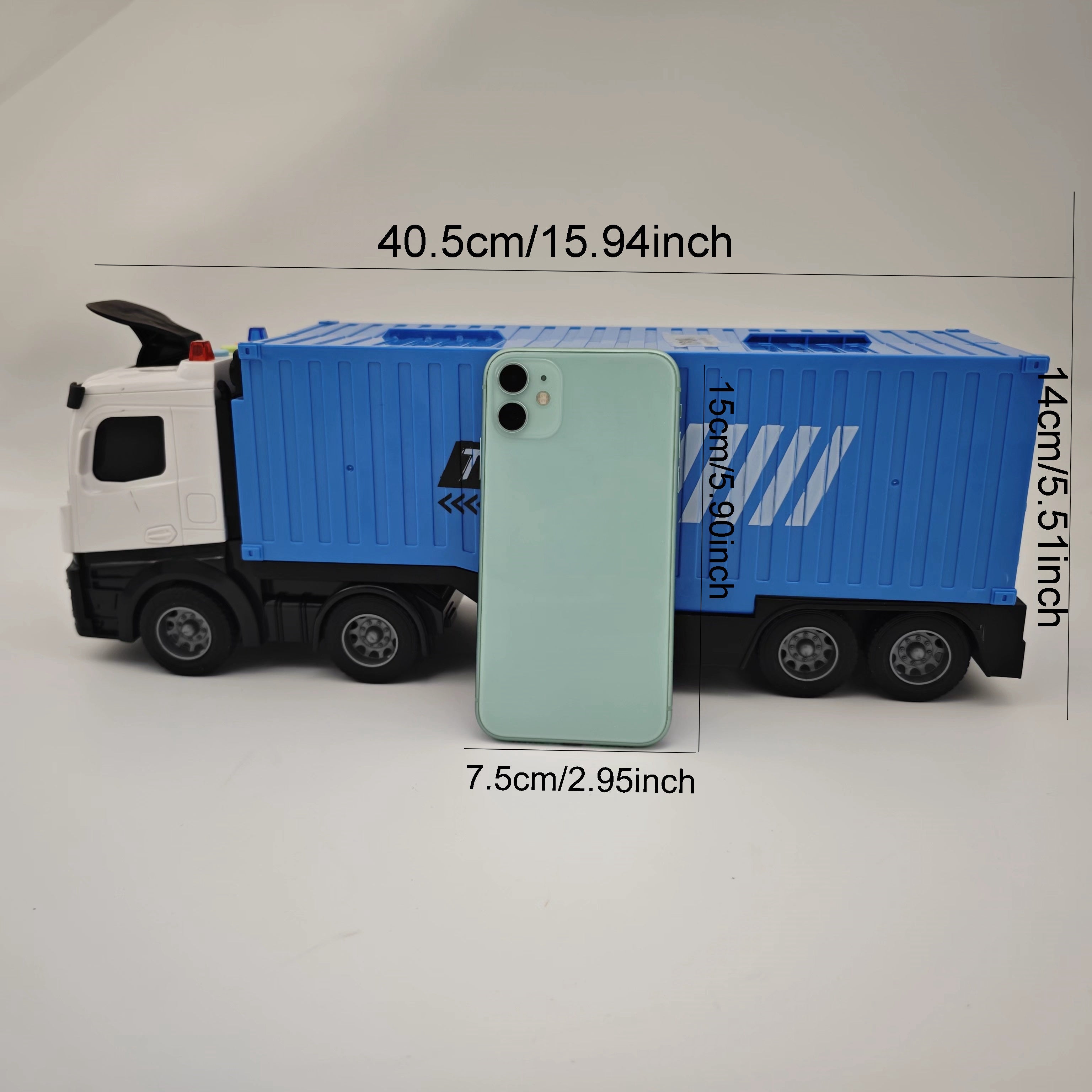 Set de juego de espacio y militar con luces intermitentes y pista de carreras lanzable para edades de 3 a 6