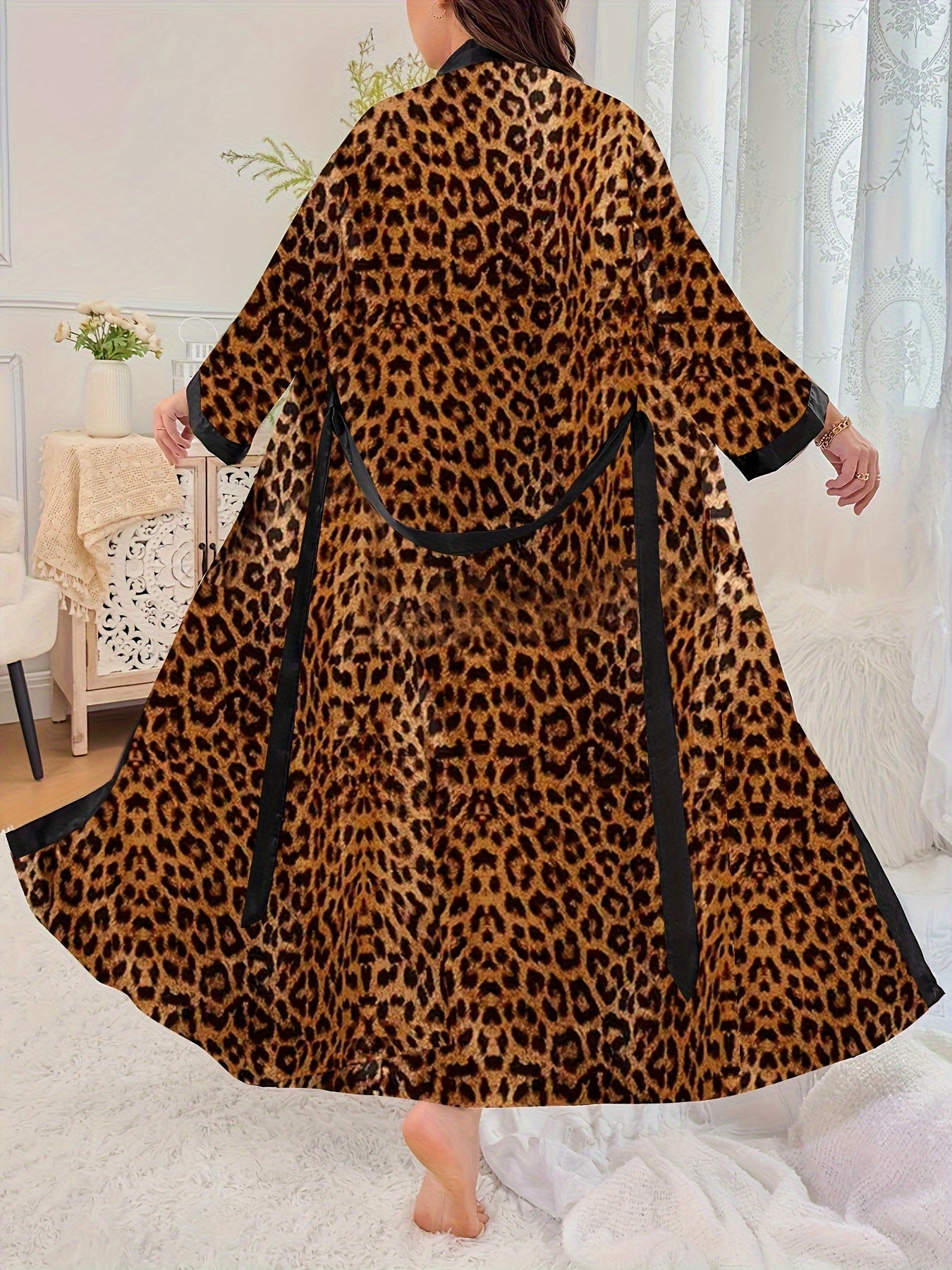 Plus Size Women's Leopard Print Color Block Robe Sleepwear