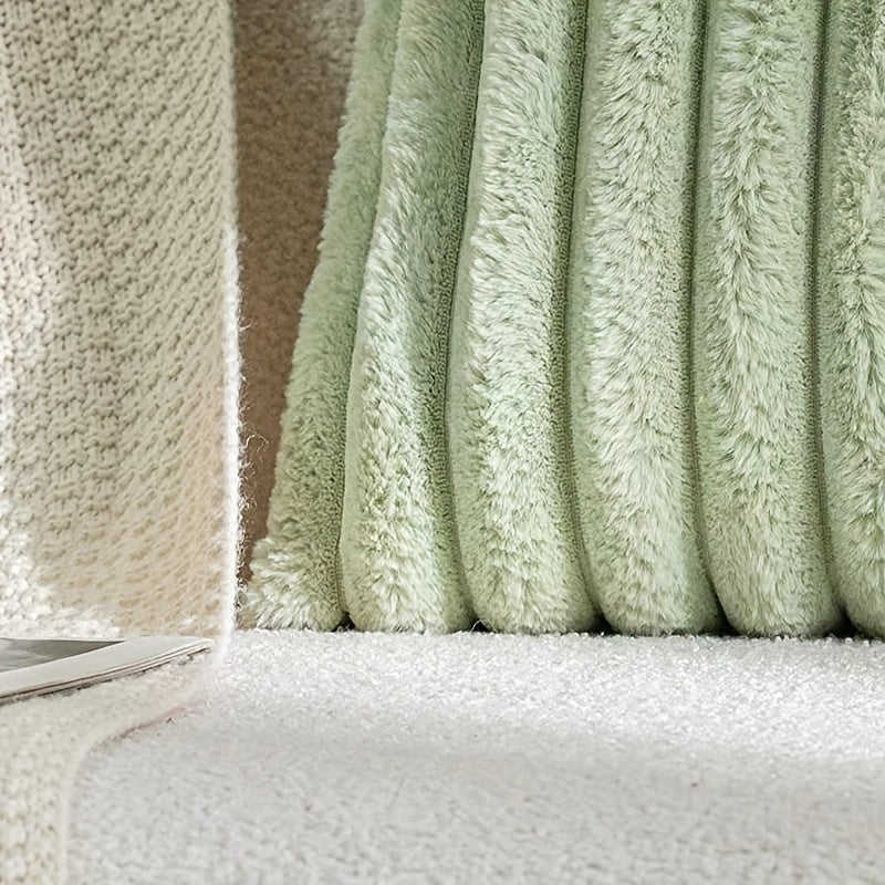 Наволочка из искусственного меха с завязкой на талии, доступна в 8 цветах. Только чехол, вставка не включена.