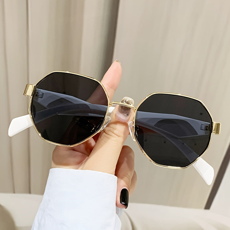 Gafas redondas retro de cristal para mujer con montura de metal polygonal, gafas decorativas