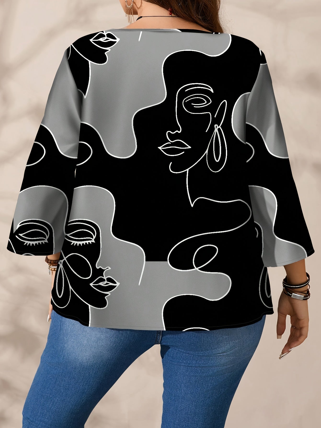 Plus Size Women's Abstract Face Pattern Short Sleeve Blouse Lightweight Summer Wear