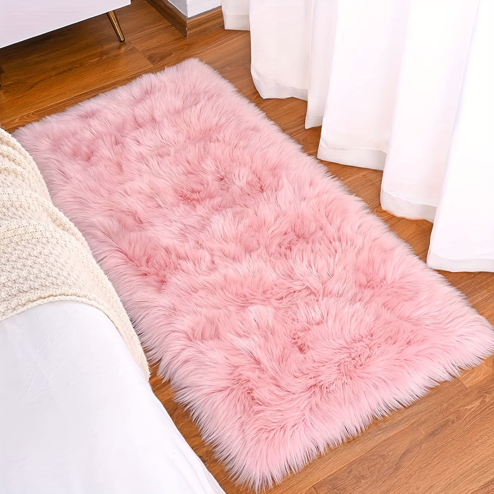 Luxurious Shag Area Rug for Living Rooms and Bedrooms Non-Slip Machine Washable