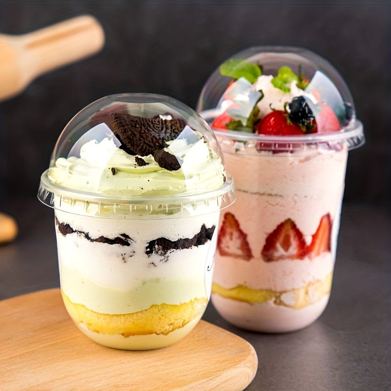 350ml va 460ml hajmdagi qopqoqli bir martalik plastik stakanlar, partiyalar va Rojdestvo yig'inlari uchun juda mos keladi. Pishiriqlar, sharbatlar va sovuq ichimliklar bilan xizmat qilish uchun ideal.