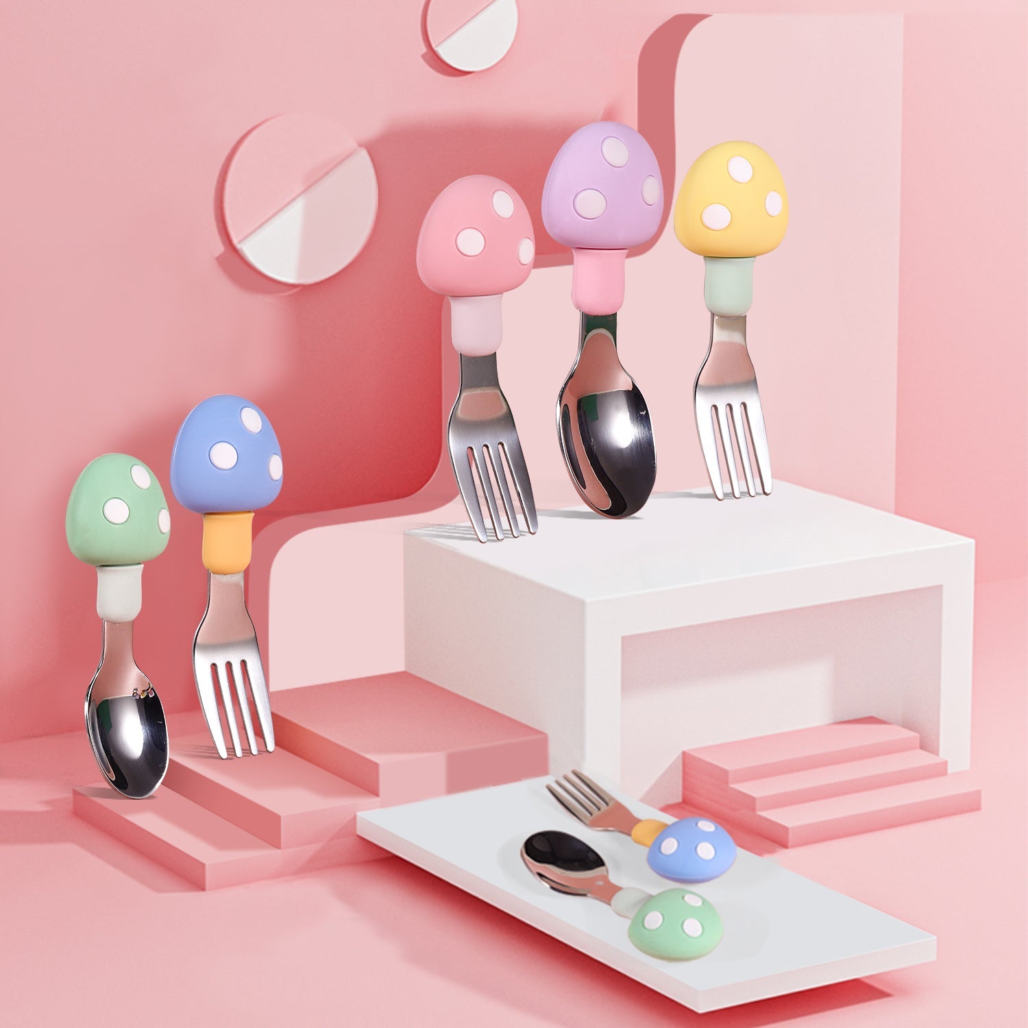 Set de utensilios de silicona para alimentar a bebés con diseño de seta, cuchara y tenedor