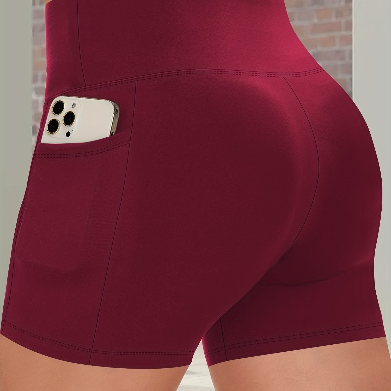 Plus Size High-Waisted Butt-Lifting Yoga Shorts with Pockets for Outdoor Activities