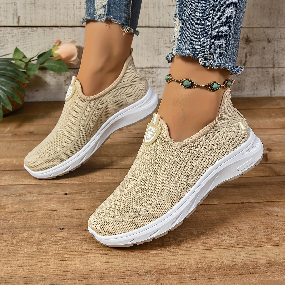 Women's Slip-On Sneakers in Knit Fabric Light Comfortable All-Season