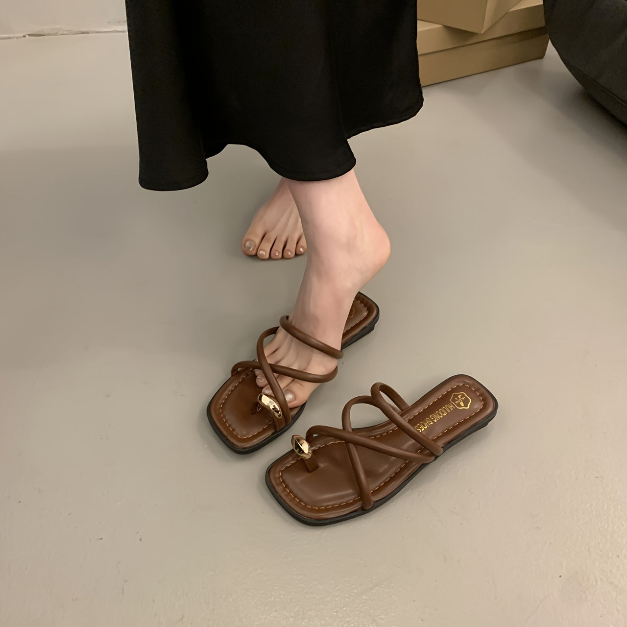 Women's Slide Sandals Open-Toe Cushioned Non-Slip Summer Casual Black White