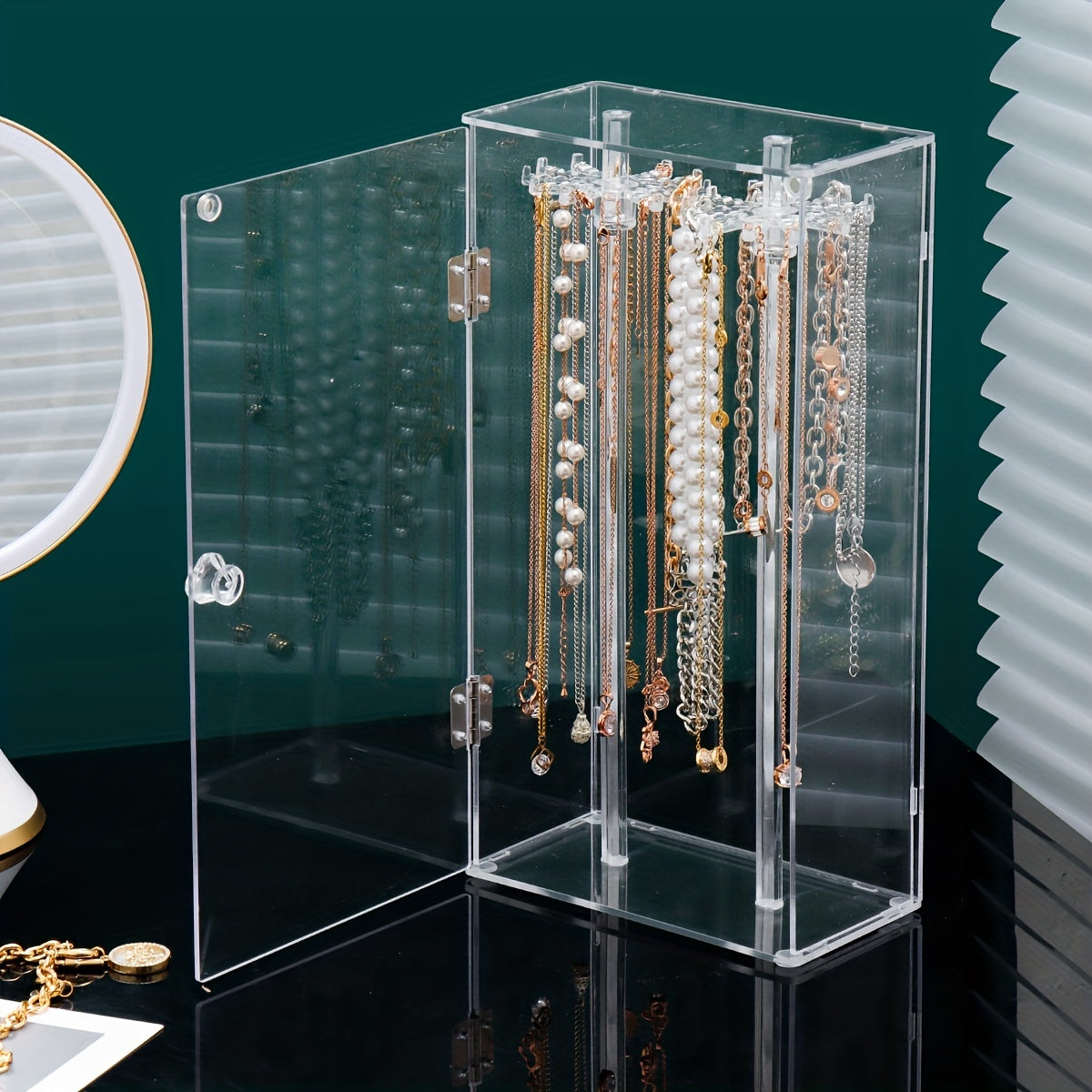 Acrylic Jewelry Storage Box with Large Capacity for Necklace and Jewelry Display