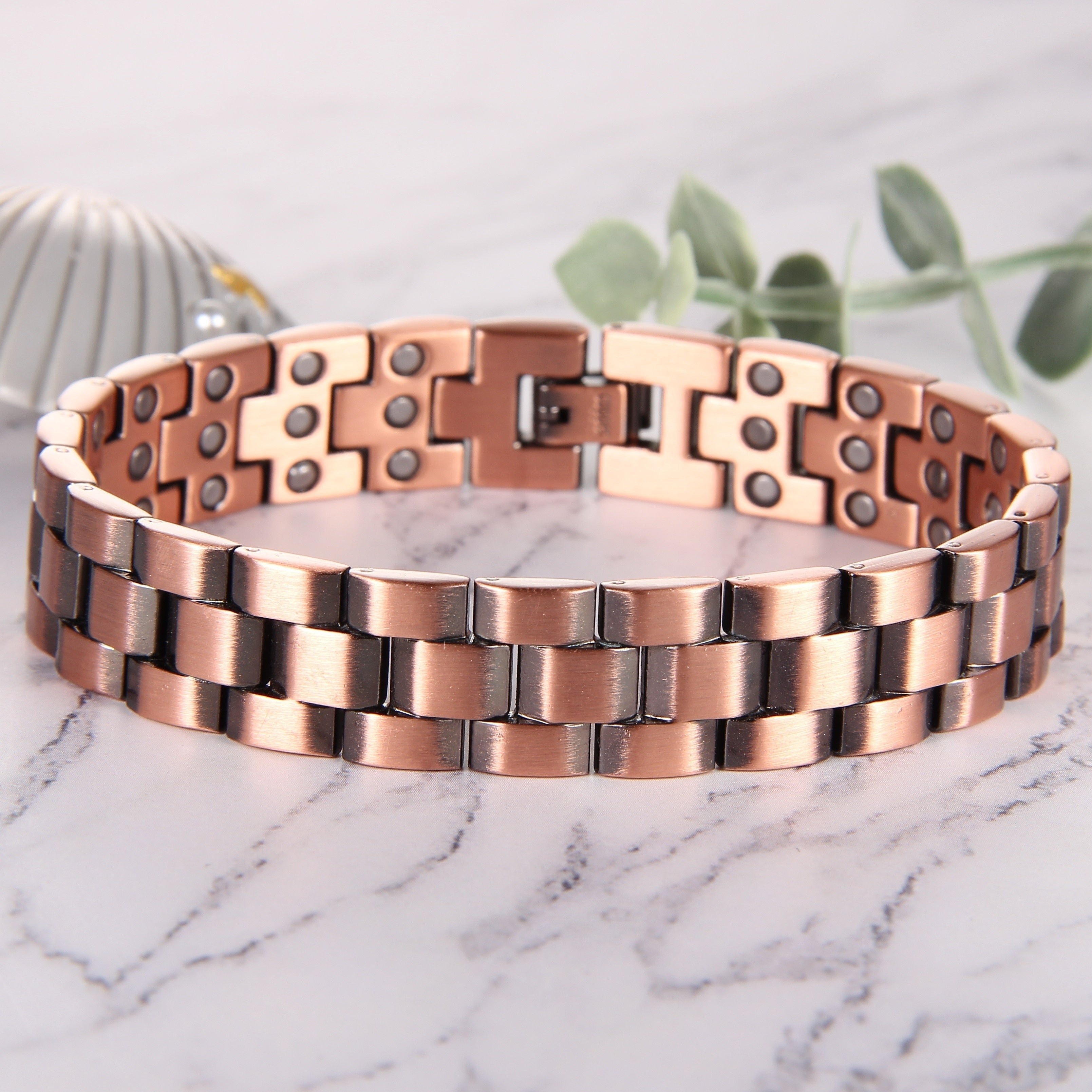 Men's Copper Bracelet Adjustable Magnetic Jewelry with 3 Rows and 3500 Gauss