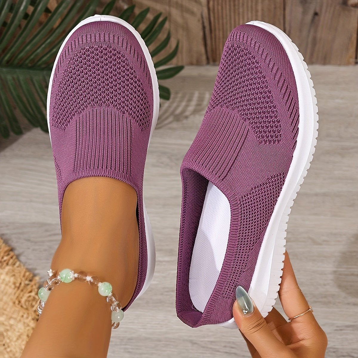 Women Slip-On Walking Sneakers Soft Sole Non-Slip Black Casual Shoes