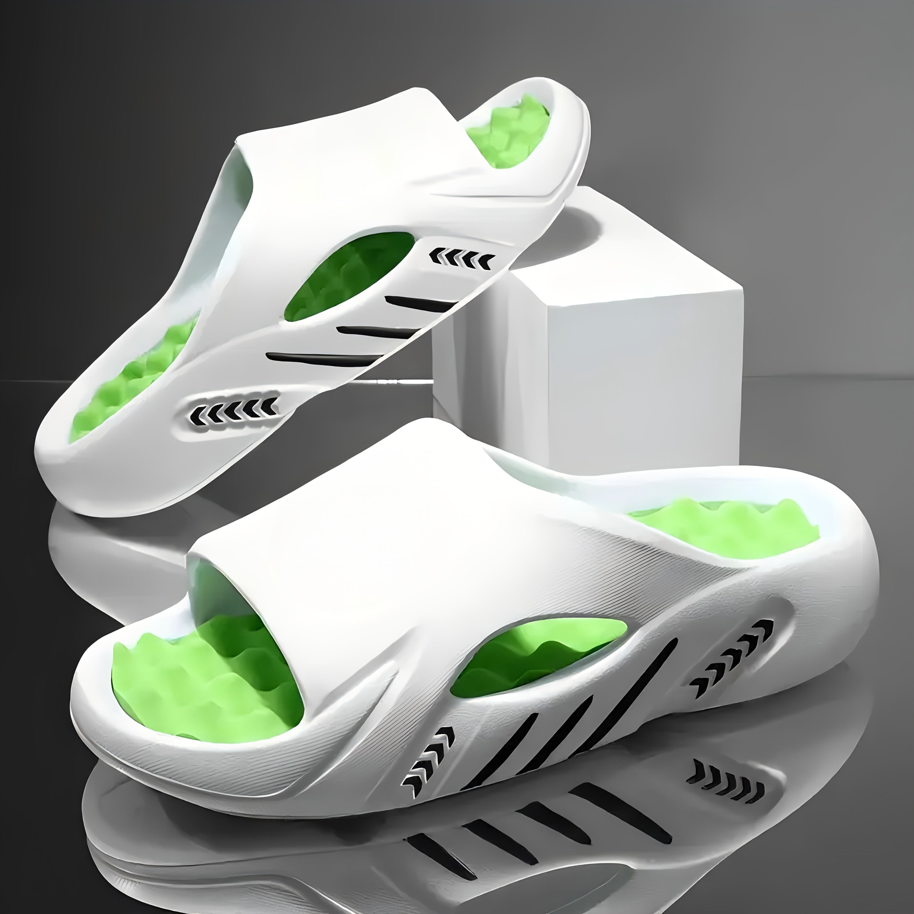 OURANNI Erkaklar uchun Rangli Bosma Slippers, Massaj Tagliklari bilan, Ichki va Tashqi Foydalanish uchun Mos.