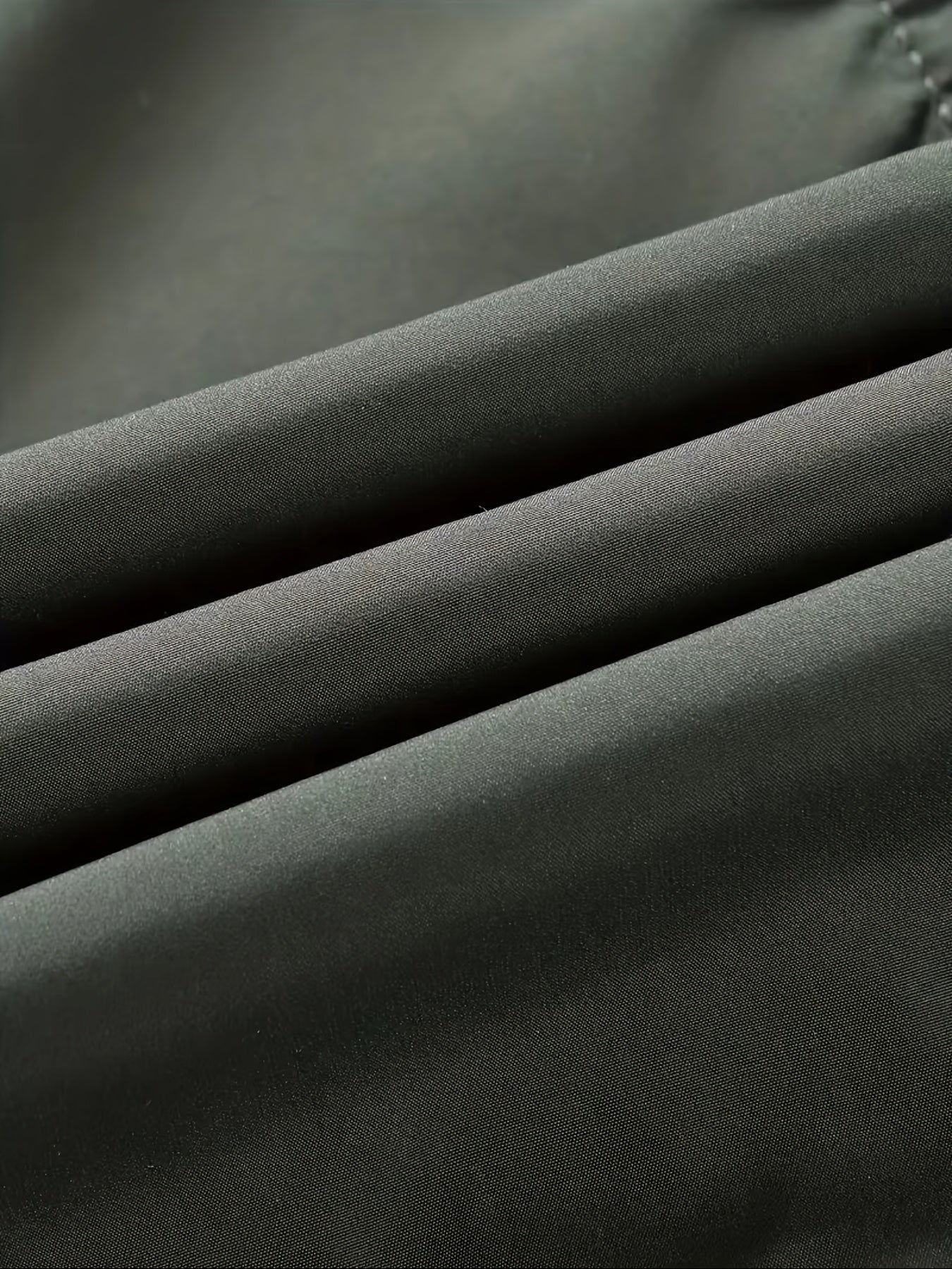 Men's Outdoor Sports Jacket with Detachable Hood and Zipper Closure