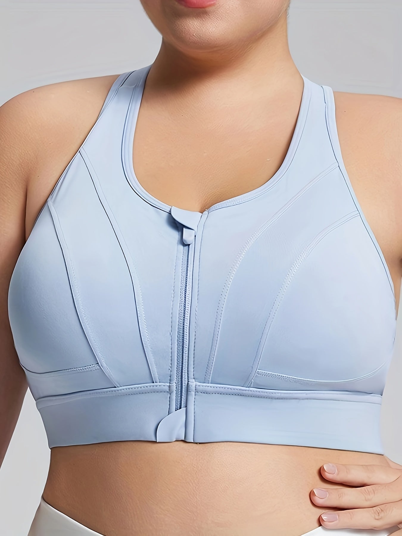 Plus Size Sports Bra with Zipper Adjustable Straps Yoga Pilates Vest