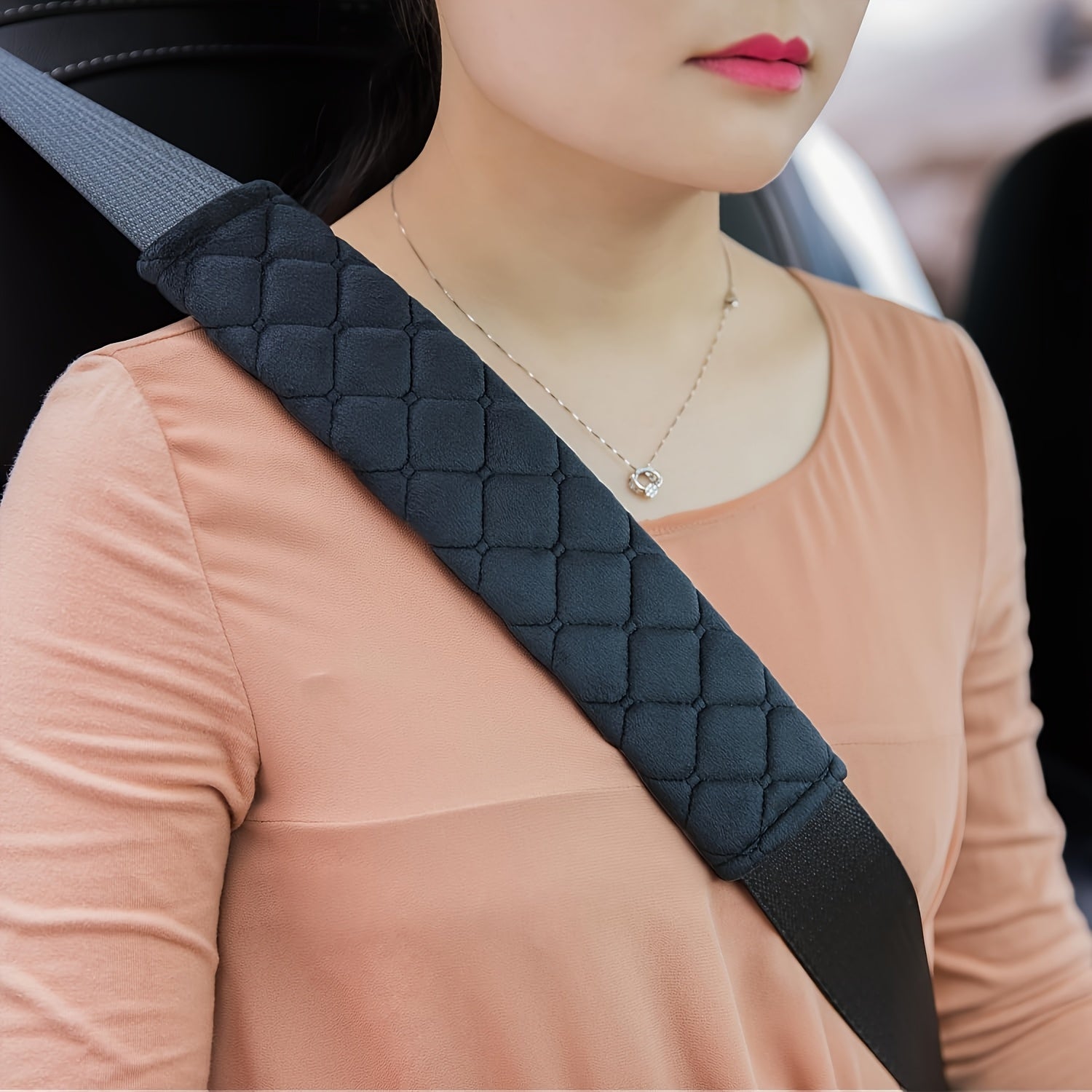 2-Pack Faux Fur Car Seat Belt Covers Universal Fit Shoulder Protectors for Adults