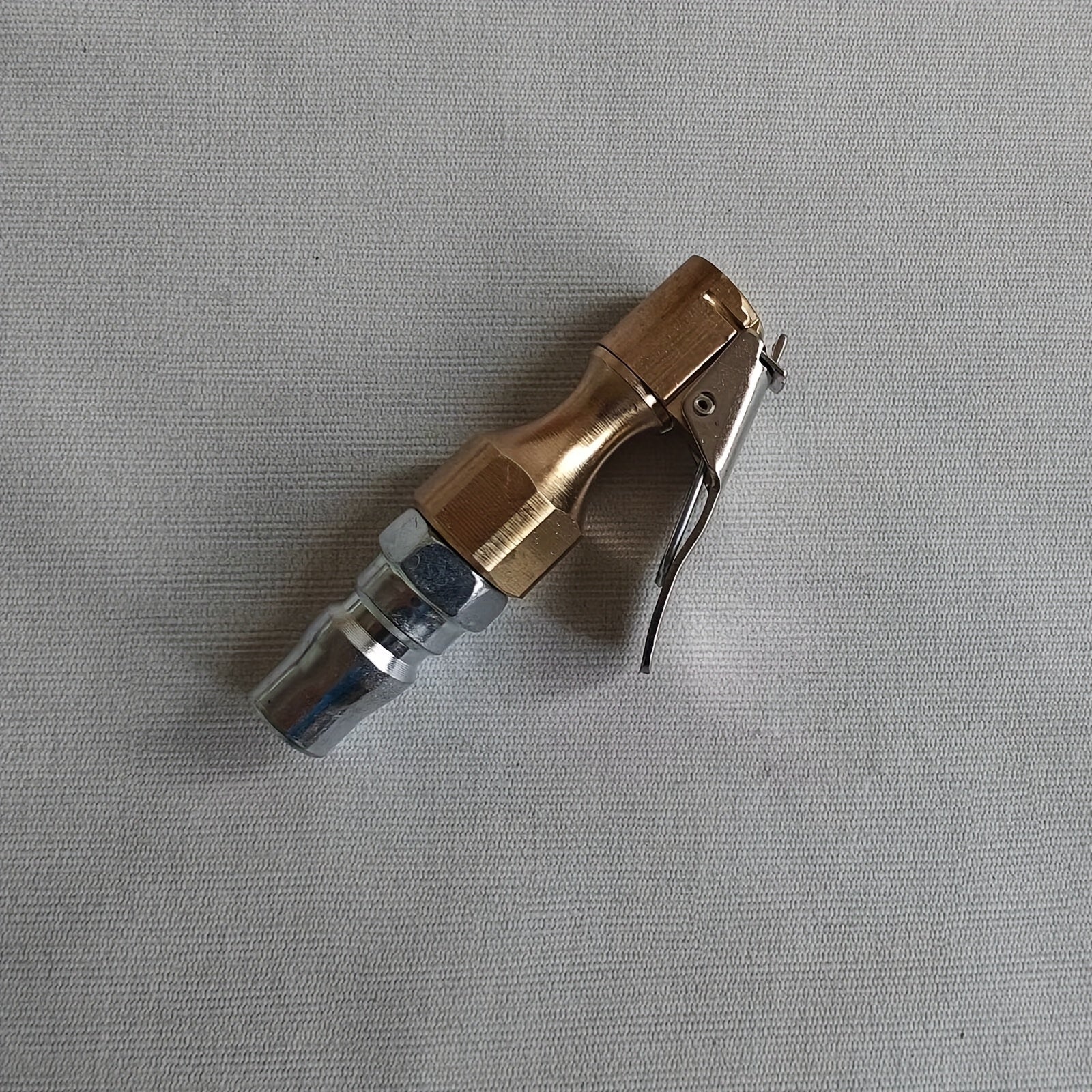 Universal Fit Heavy Duty Copper Tire Inflator Chuck with Clip