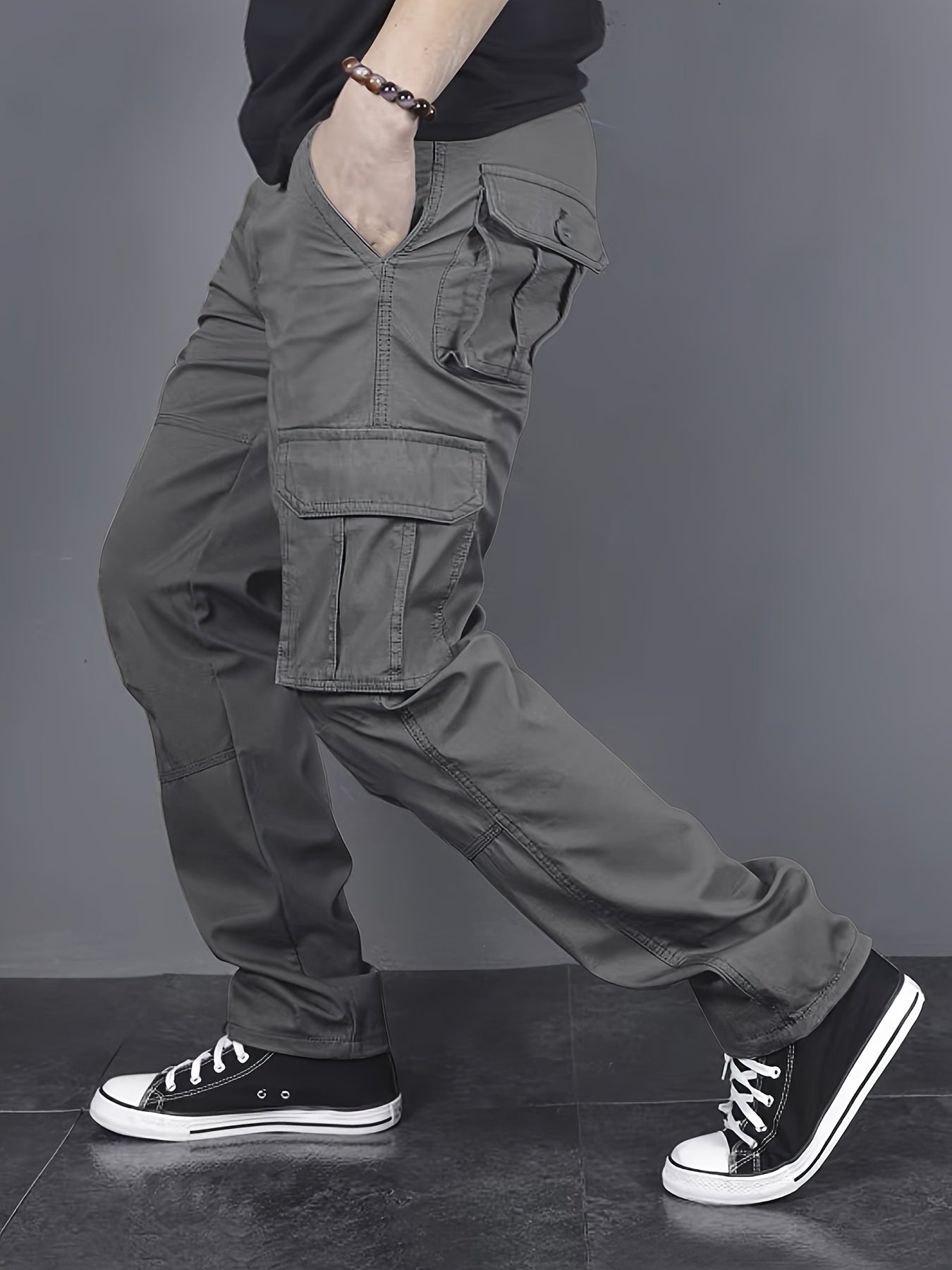 Men Solid Color Cargo Pants with Multiple Flap Pockets and Drawstring Waist for Outdoor Activities