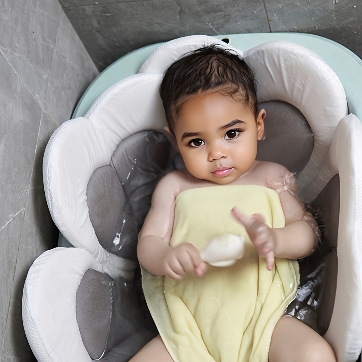 Flower Bath Mat with Cushioned Surface and Multi-Function Design