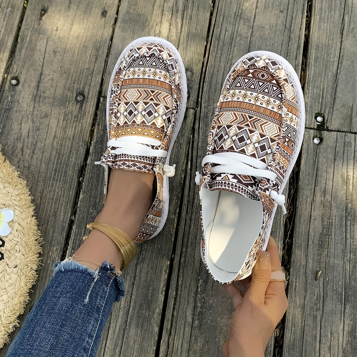 Women's Sports Shoes Flat Bottom Breathable Running Sneakers