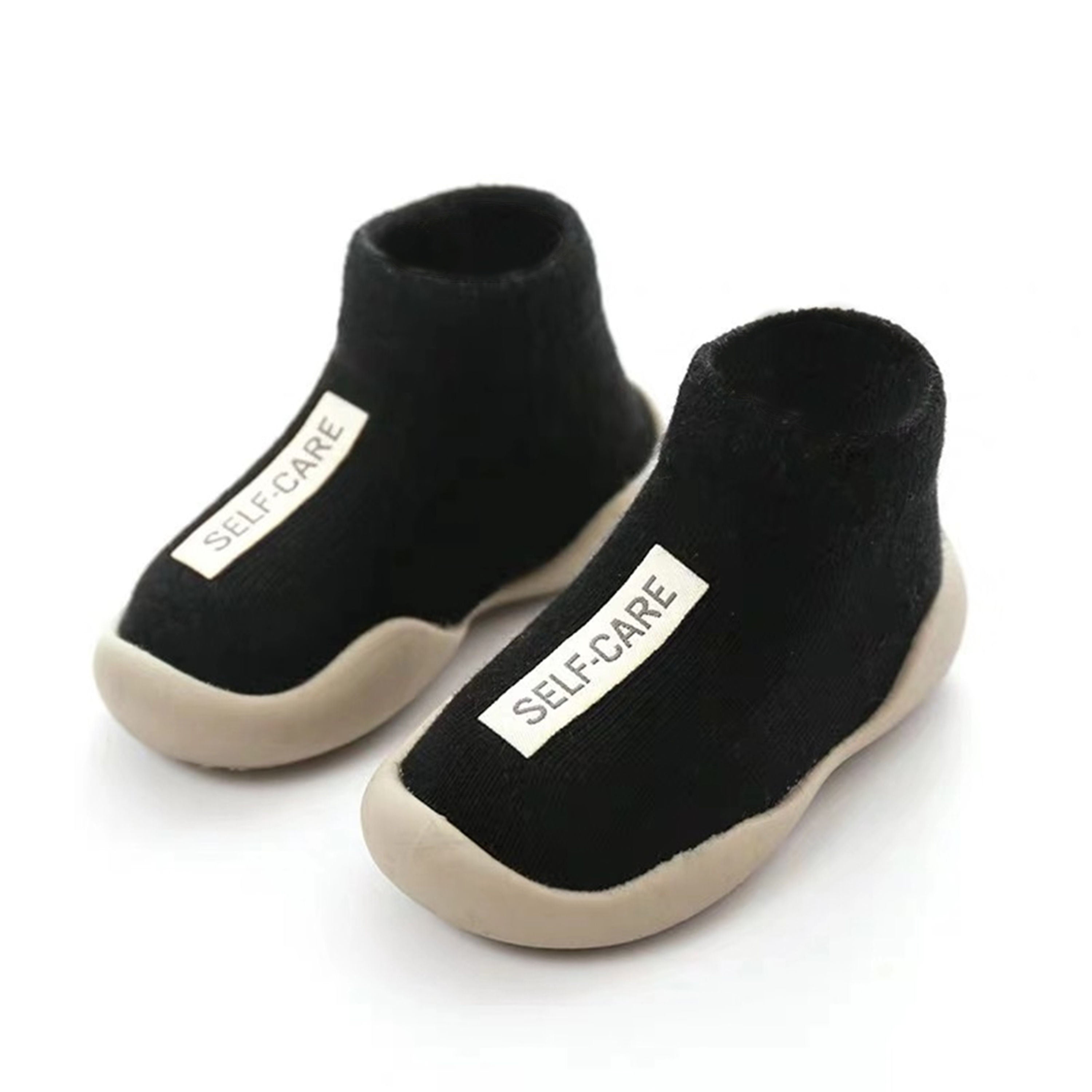 Boys Slip-On Shoes All-Season Breathable Non-Slip Indoor Comfort