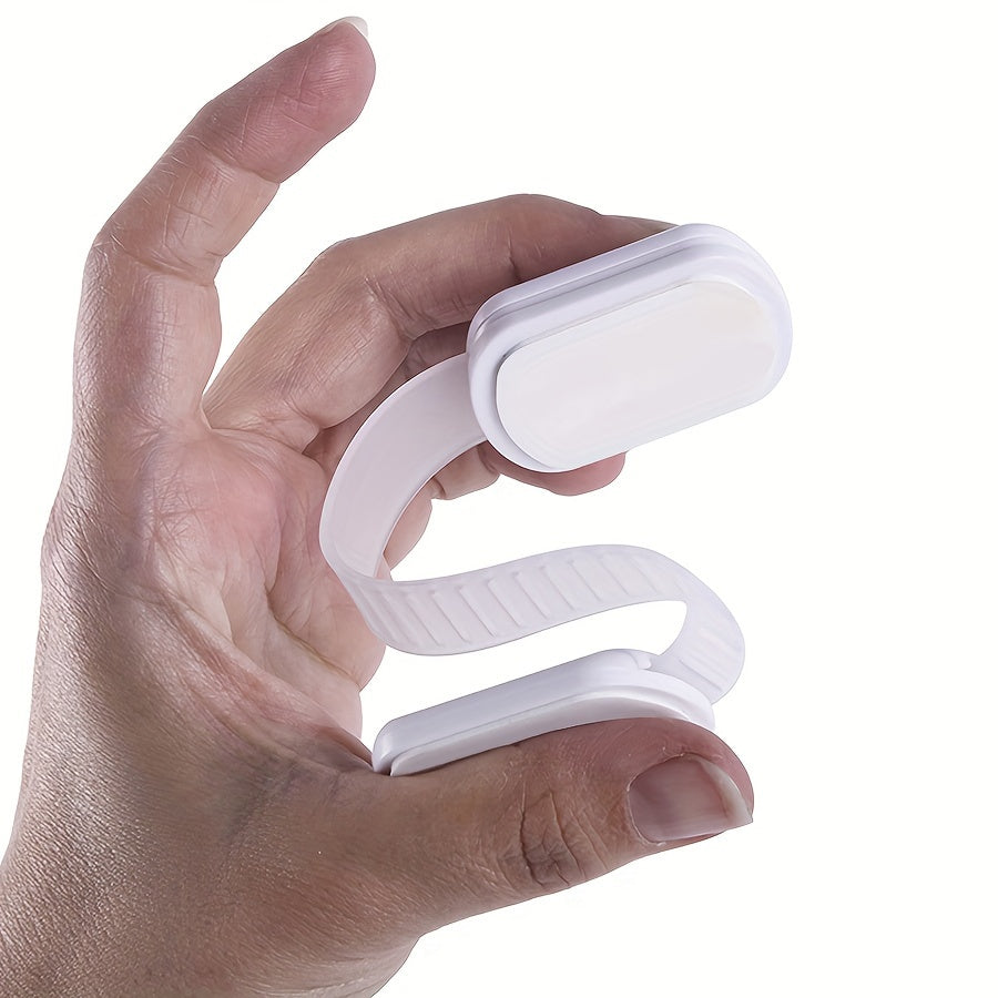 Bolalar xavfsizligi uchun yopishtiruvchi qulflash kamarlar, shkaflar, muzlatgichlar, kir yuvish mashinalari, hojatxona, shkaflar, pech uchun xavfsiz va oson o'rnatiladi