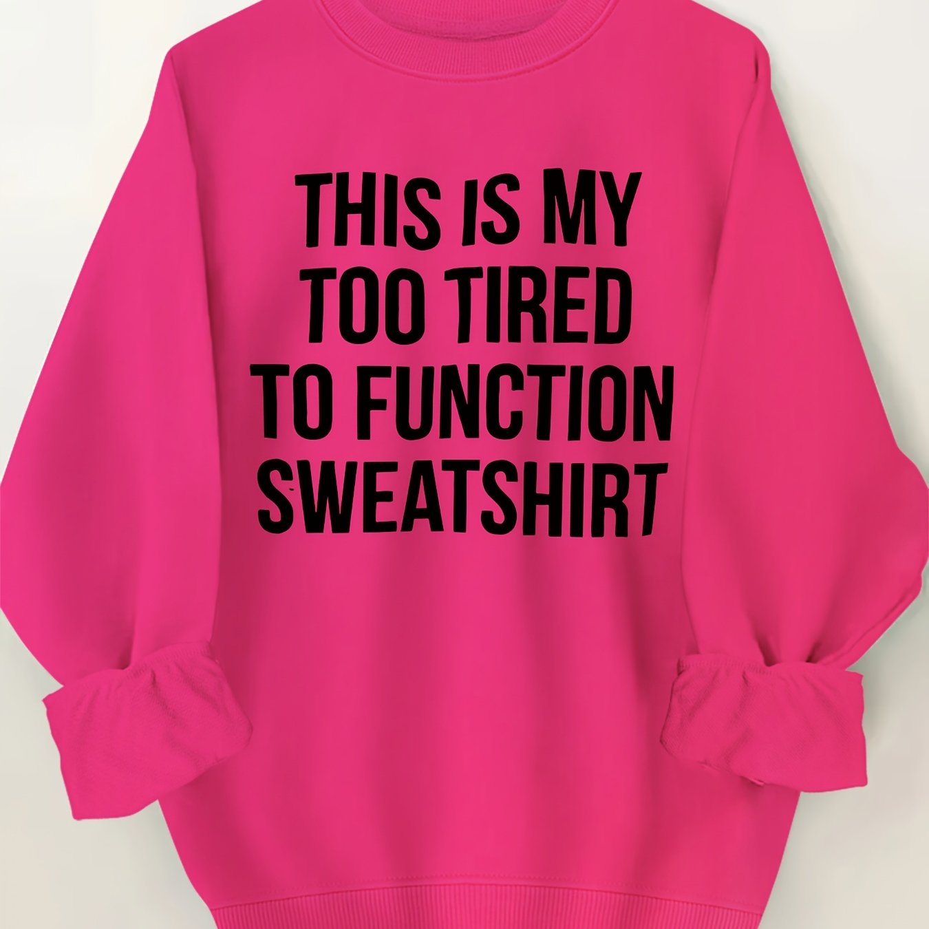 Толстовка бежевого цвета с круглым вырезом и черным принтом для женщин