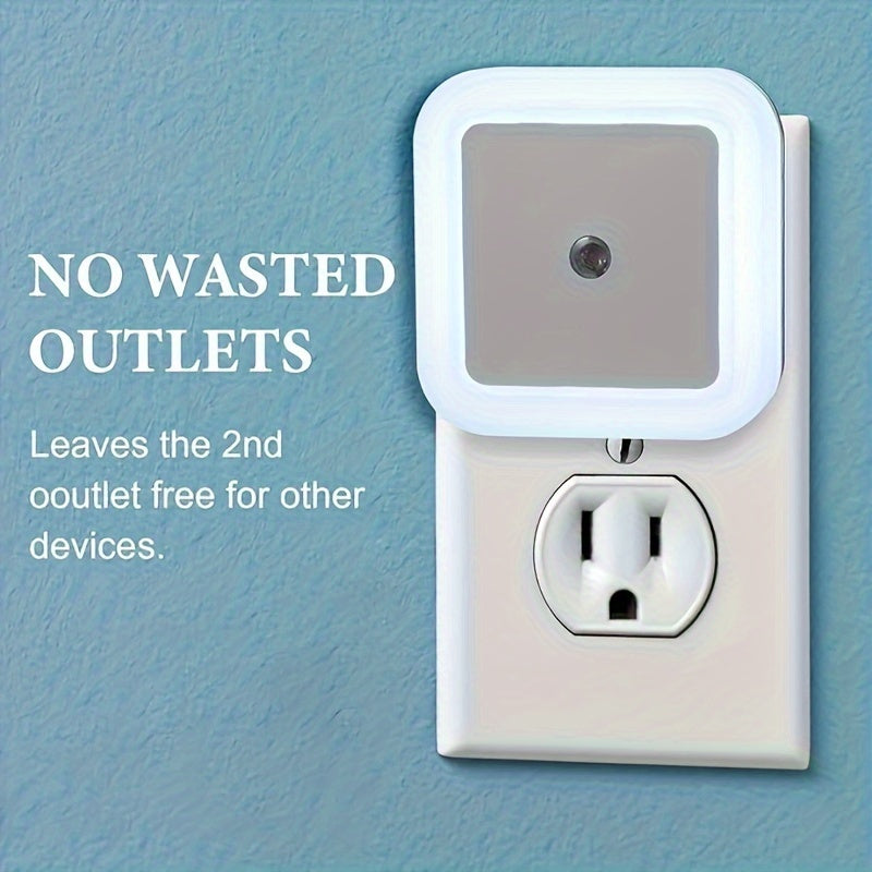 Smart Motion Sensor Night Light with Dusk Sensor LED Wall Plug Light for Kids Bedroom Stairs Kitchen Indoor White