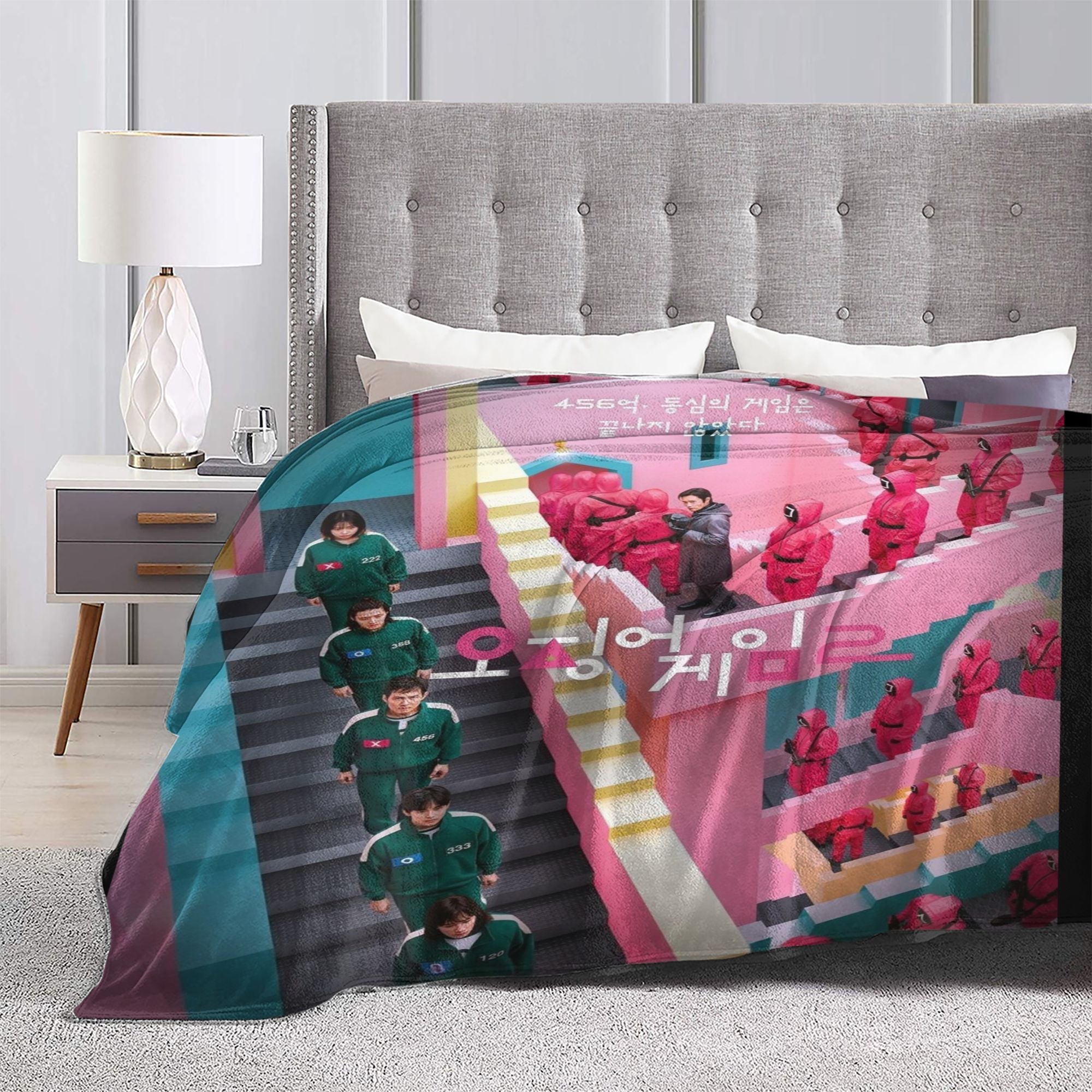 Flannel Throw Blanket Soft Warm Vibrant Colors Modern Design for Sofa Bed Camping