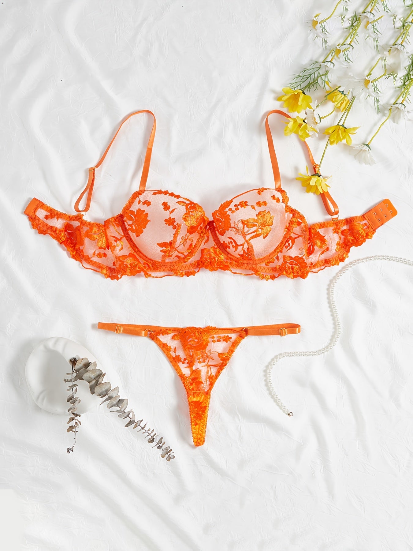 Conjunto de lencería bordada con motivos florales para mujeres en Koningsdag