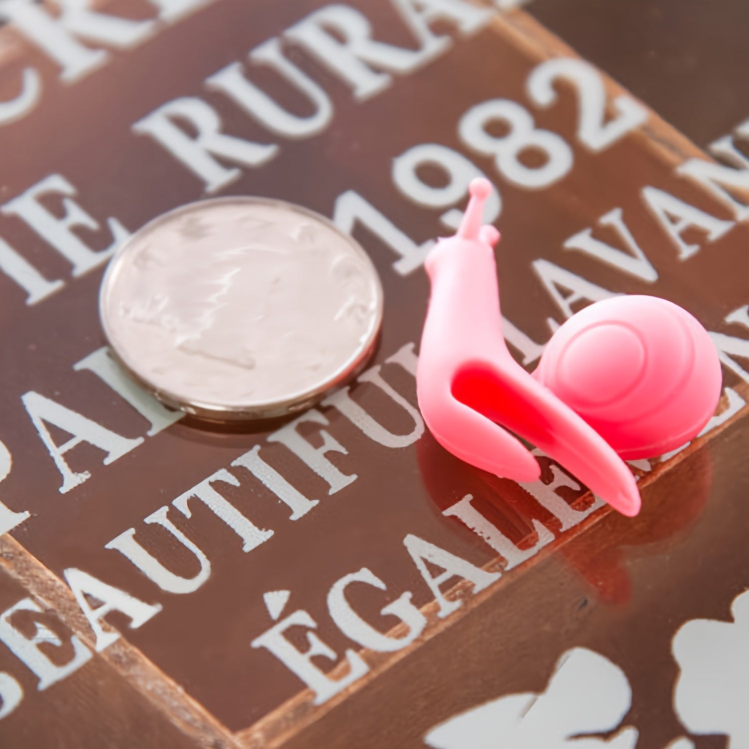 10-Piece Snail-Shaped Silicone Tea Bag Holders and Labels for Tea Enthusiasts