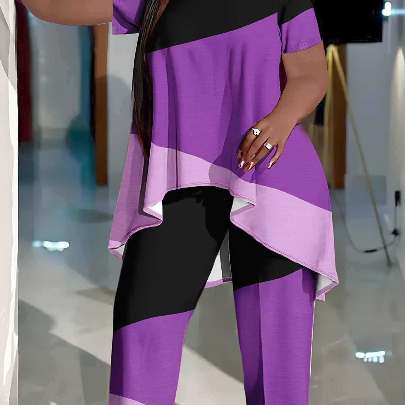 Plus Size Women's Short Sleeve Irregular Hem Outfit in Three Colors