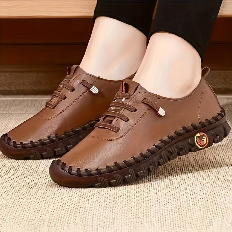 Ayollar uchun bir rangli flatform slip-on yurish poyabzali, katta o'lcham
