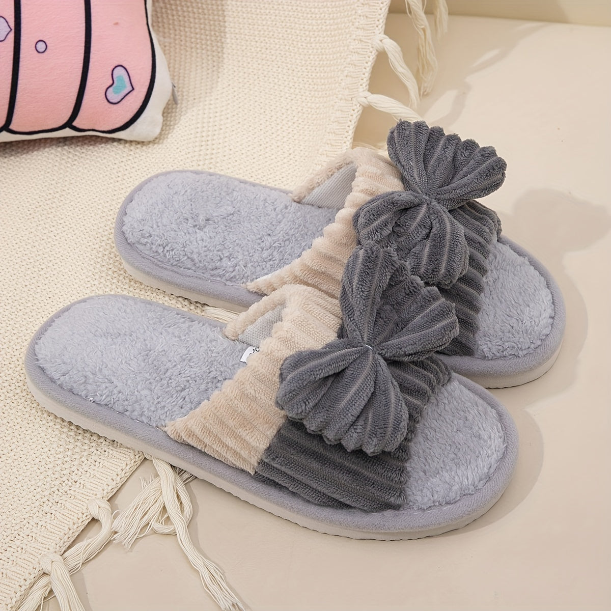 Women's Plush Open Toe Slippers with Bowknot Decor for Indoor Comfort