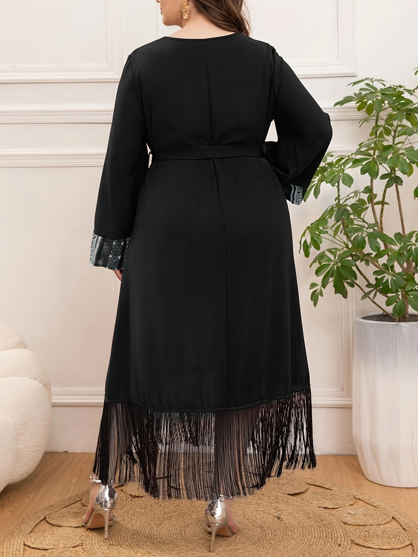 Women's Plus Size Tassel V-Neck Dress for Middle Eastern Style