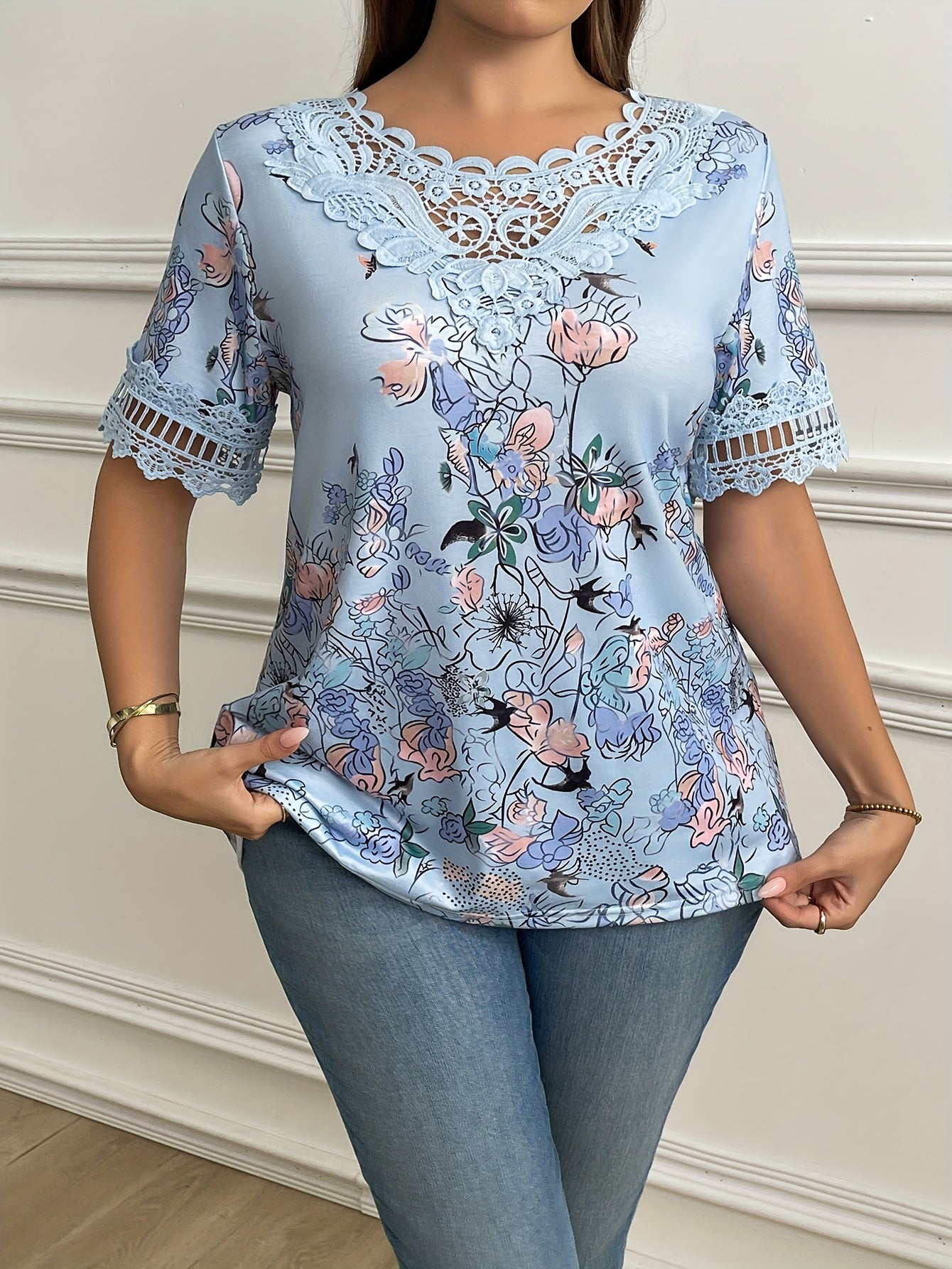 Women's Plus Size Short Sleeve T-Shirt Floral 3D Lace Contrast Collar