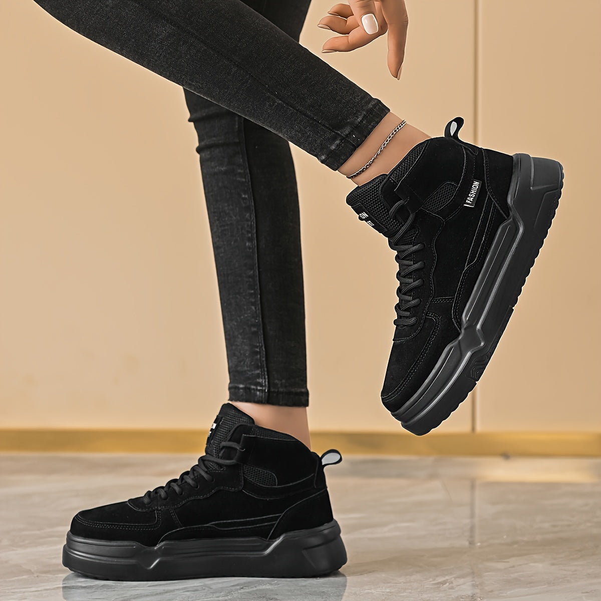 Women's High-Top Fashion Sneakers Casual Street Style Solid Color Lightweight EVA Sole Skate Shoes
