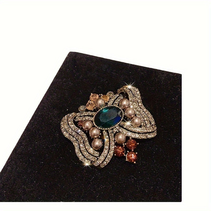 Vintage uslubidagi qotishma kapalak brosh - Ayollar uchun zamonaviy va abadiy aksessuar