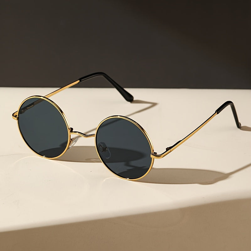 Men's Round Glasses Fashionable Eyewear for Casual Wear