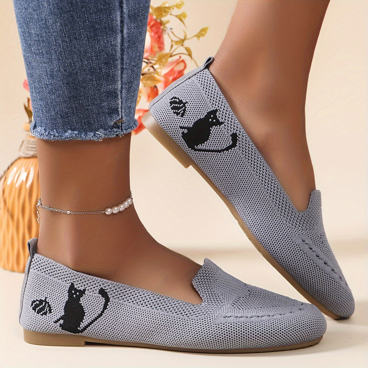 Women's Breathable Fabric Ballet Flats with Heart Pattern Slip-On Shoes