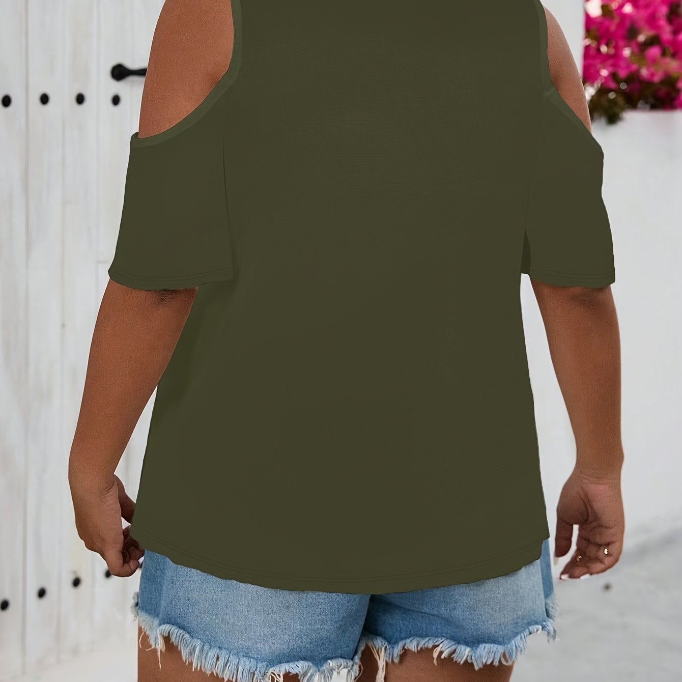 Plus o'lcham ayollar uchun ochiq yelka qisqa ko'ylak, kundalik yozgi ko'ylak, bir rangli