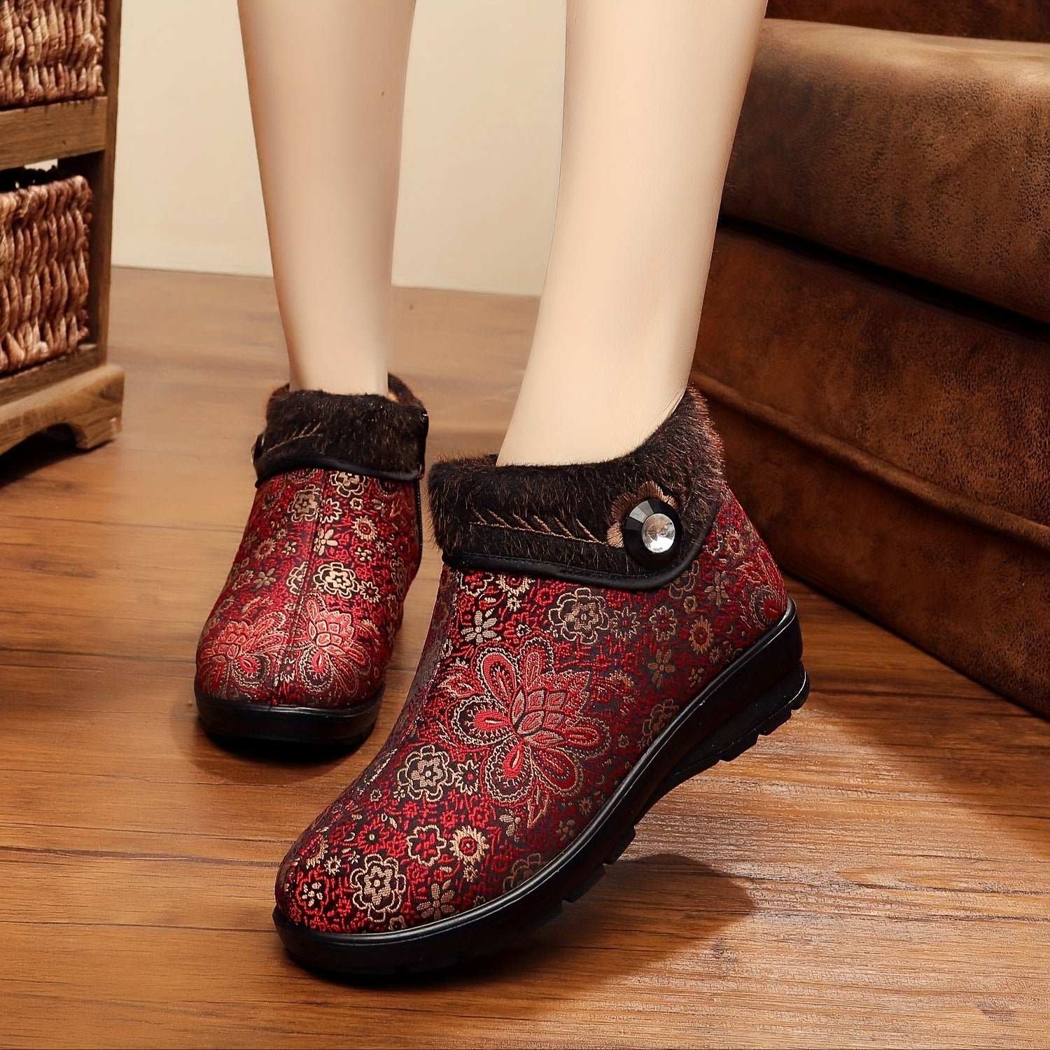 Women's Plush Snow Boots Vintage Flower Non-slip Warm Winter Shoes