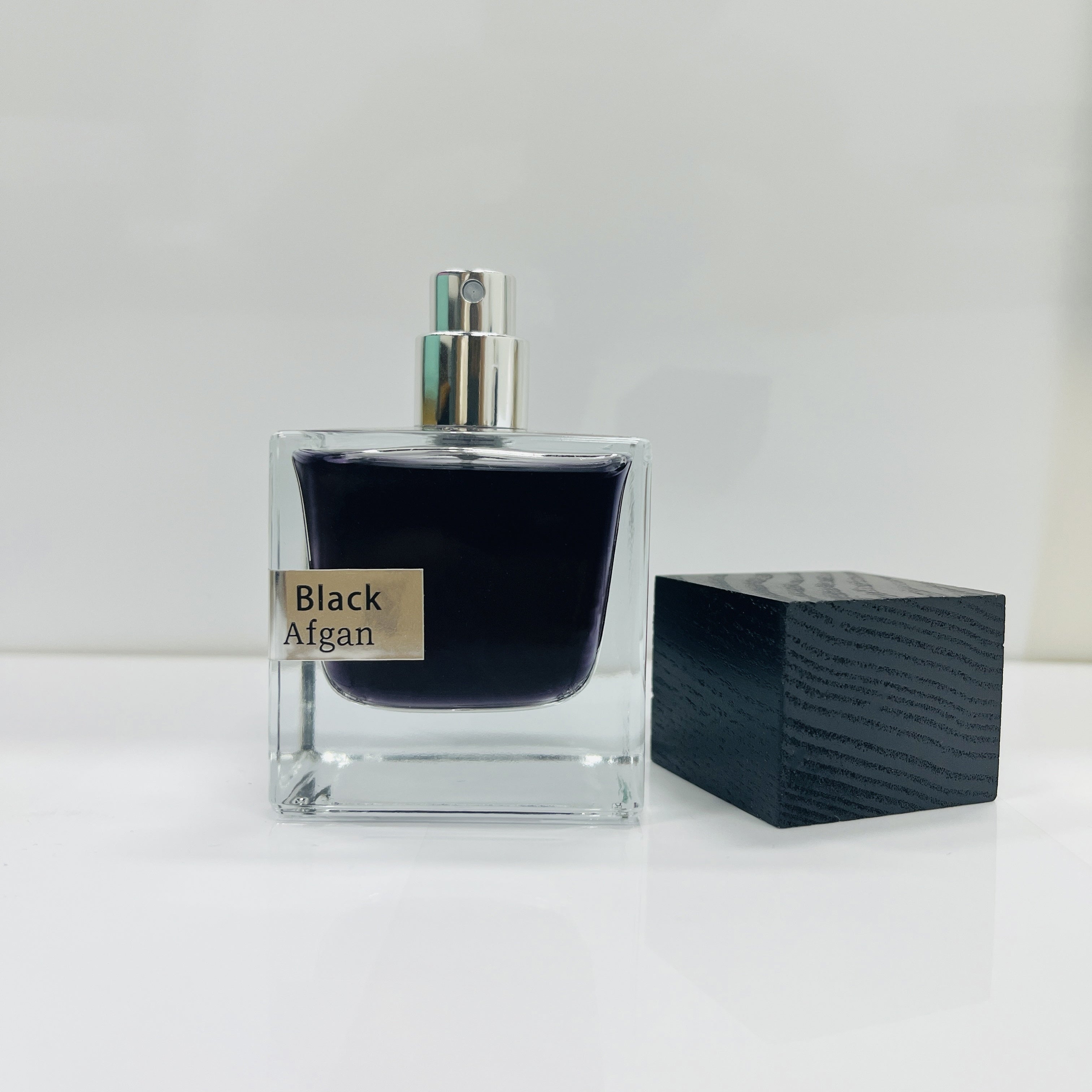 Perfume de hombre de 50 ml Eau de Toilette fragancia amaderada aroma fresco duradero para uso diario y regalos