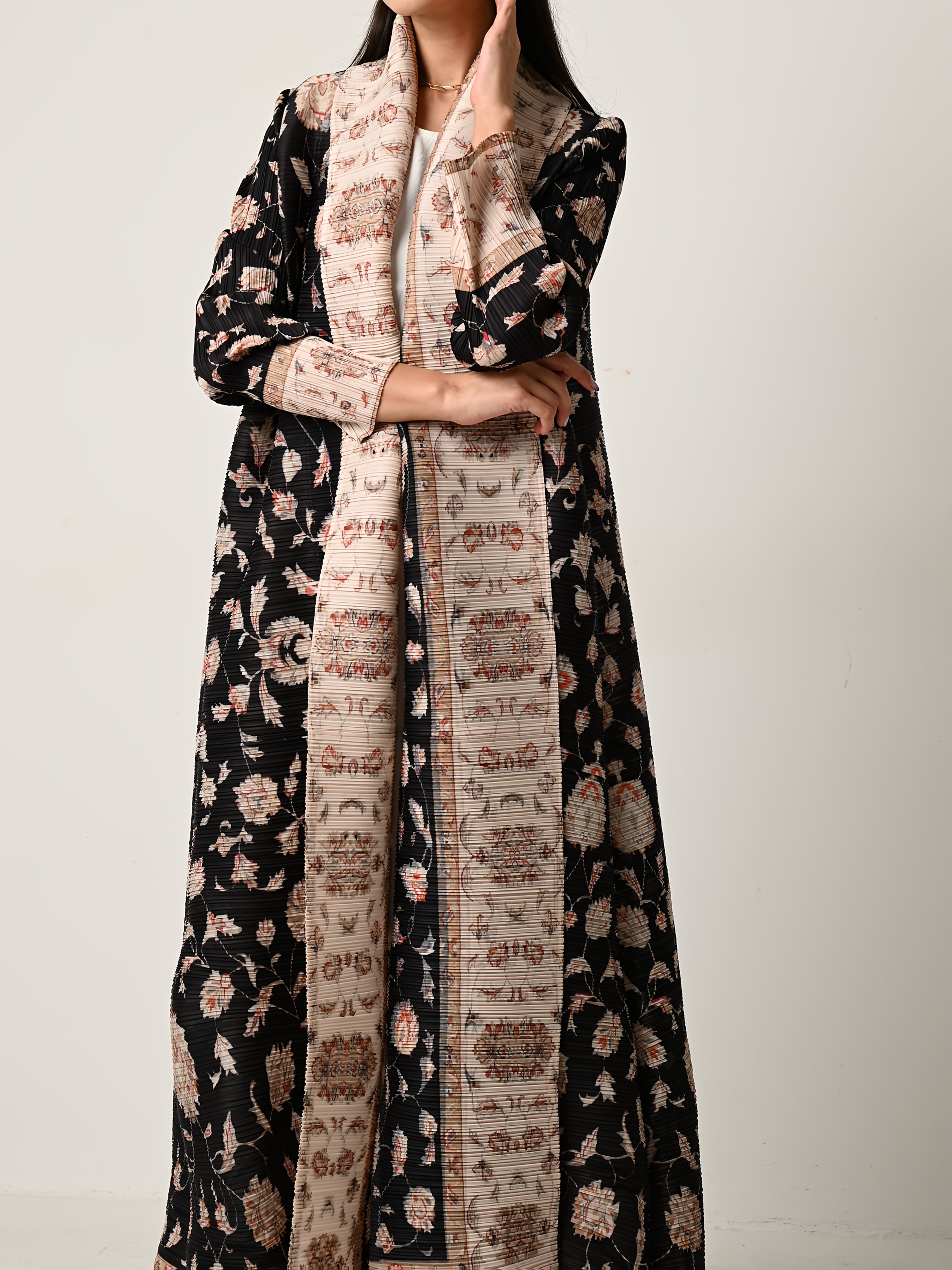 Women's Printed Chiffon Abaya with Pleats for Ramadan and Travel